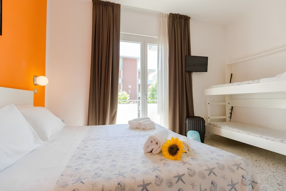 Hotel Sanremo 11/50