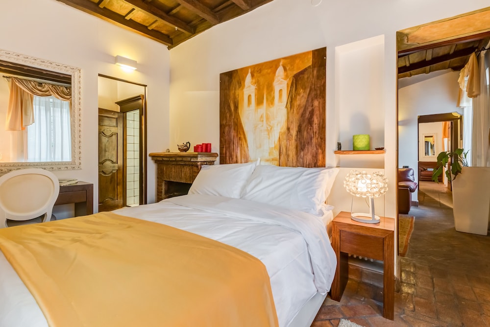 Luxury Trastevere 10/65