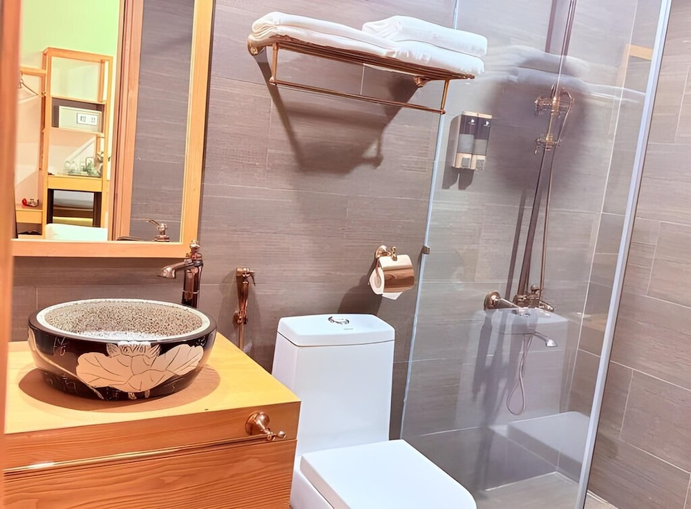 Palette Fuji Boutique Japanese Hotel Near Nha Trang Beach 47/49