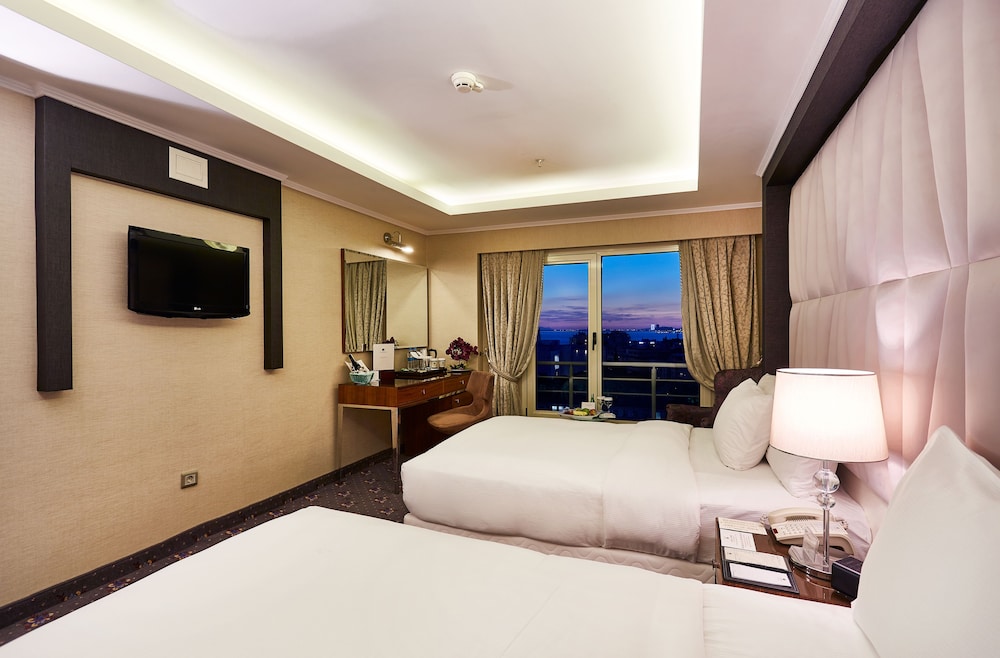 Doubletree By Hilton Hotel Izmir Alsancak 30/58