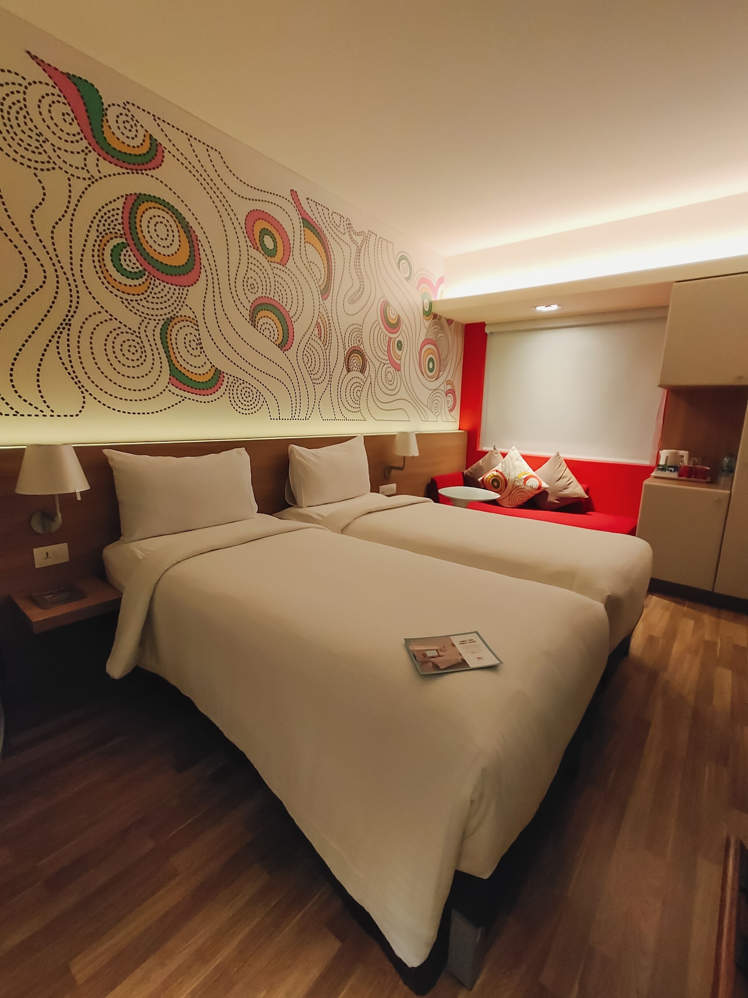 STANDARD, TWIN BEDS