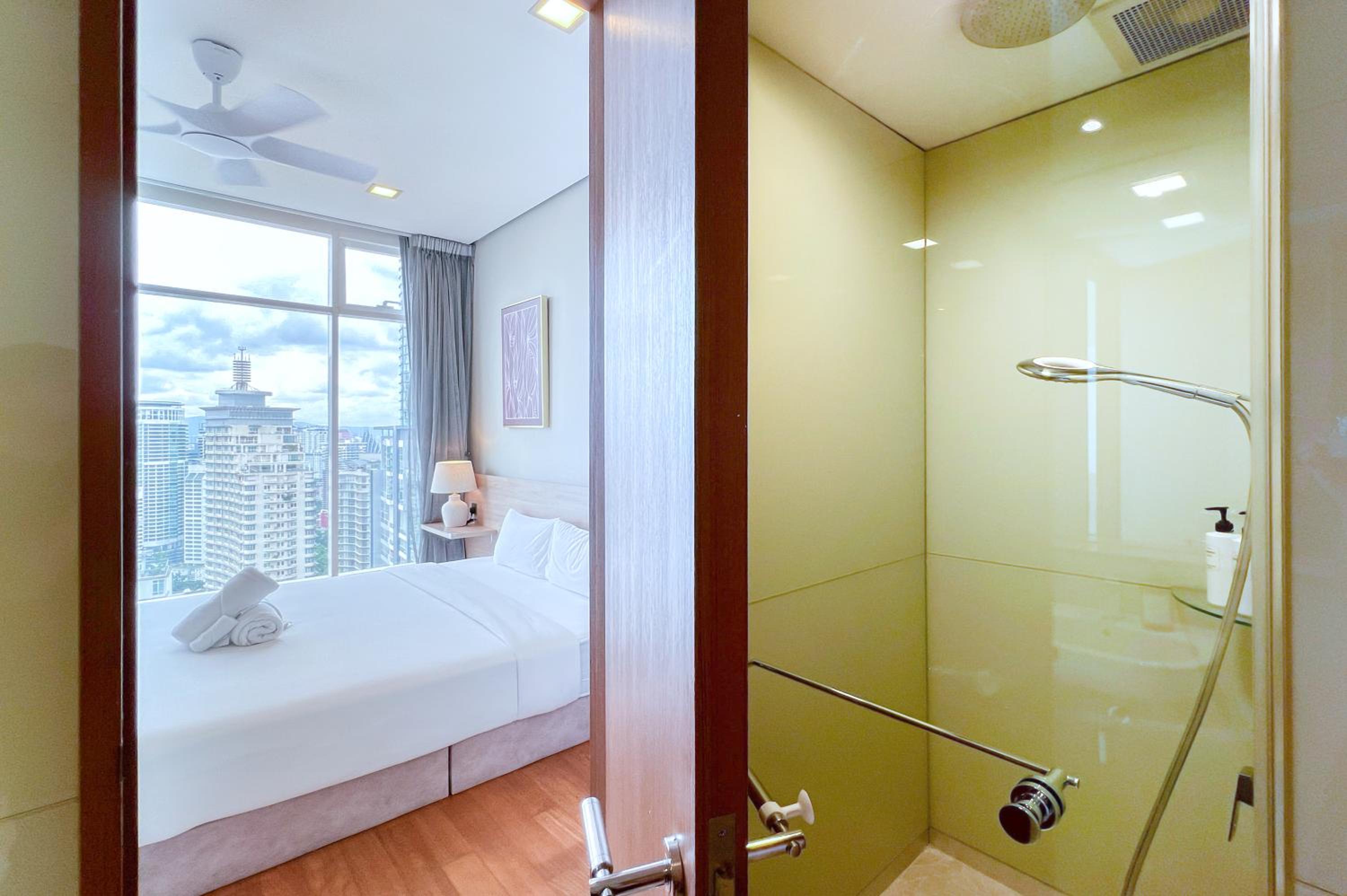 Leala Klcc Soho Suites 39/44