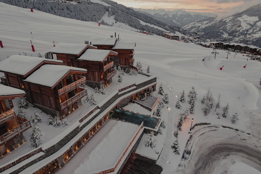 Ultima Courchevel Belvedere 43/50