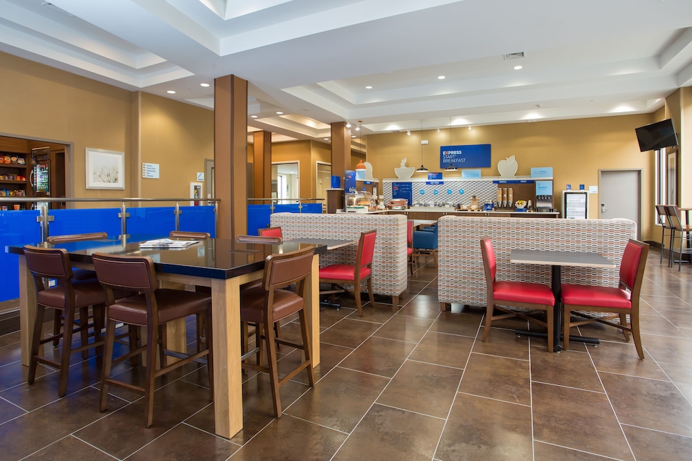 HOLIDAY INN EXPRESS SPRINGFIELD DOWNTOWN 41/53