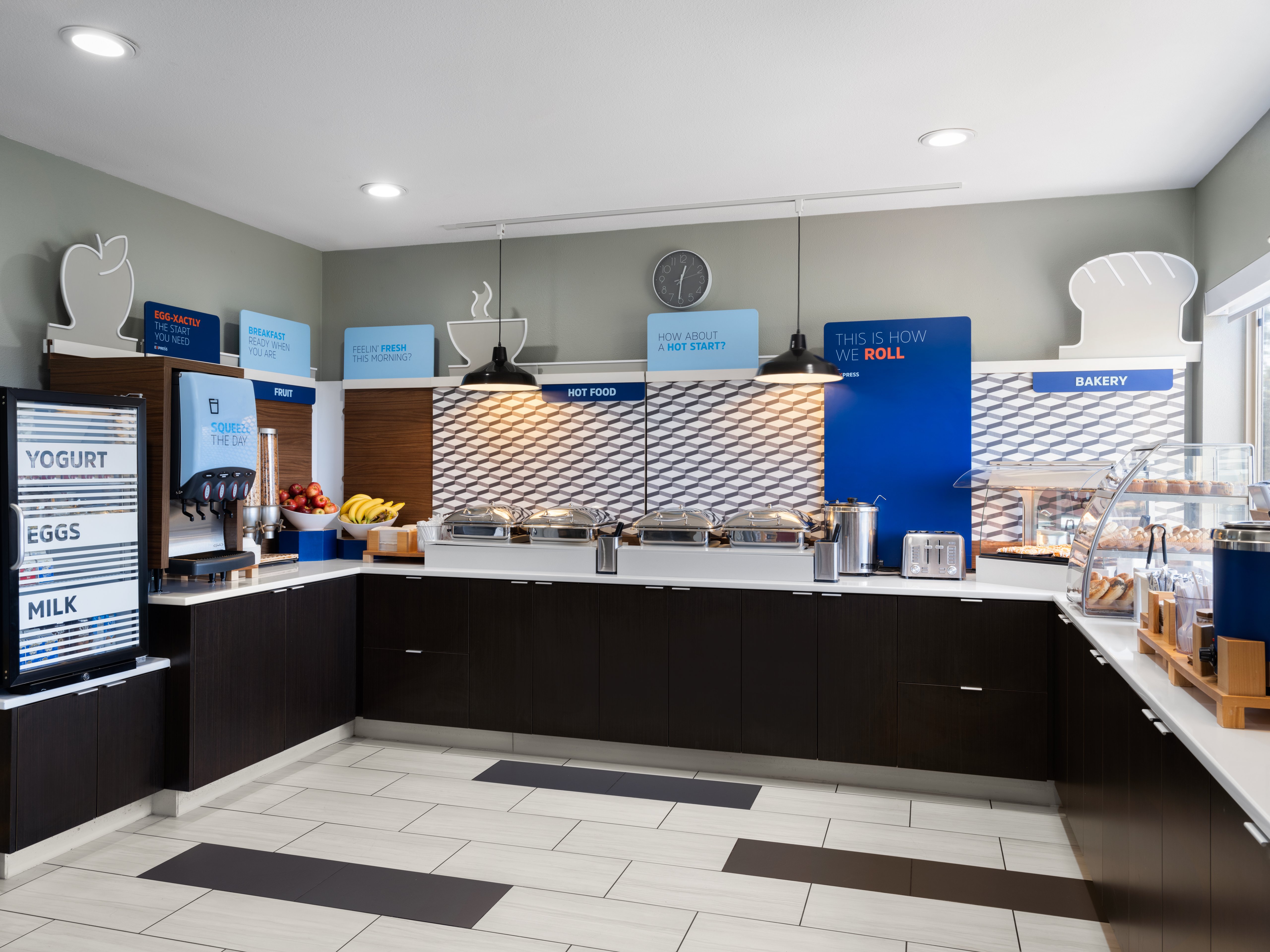 Holiday Inn Express Fort Bragg 13/31