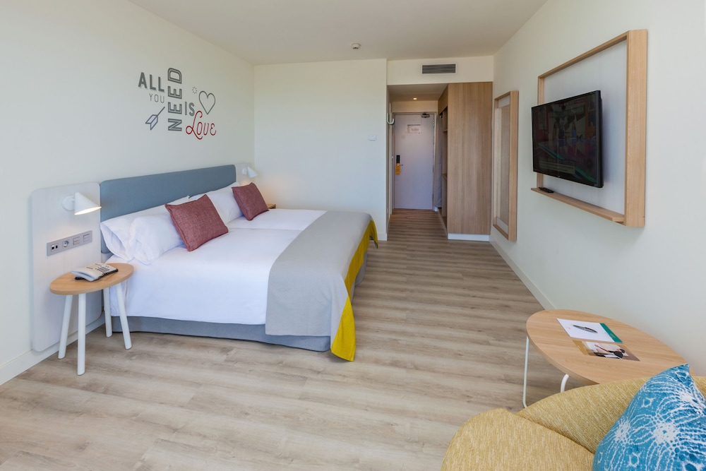 Abora Interclub Atlantic by Lopesan Hotels 23/70