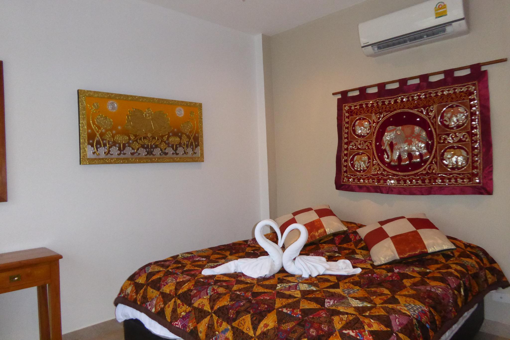 3 Bedrooms, Pool, Villa