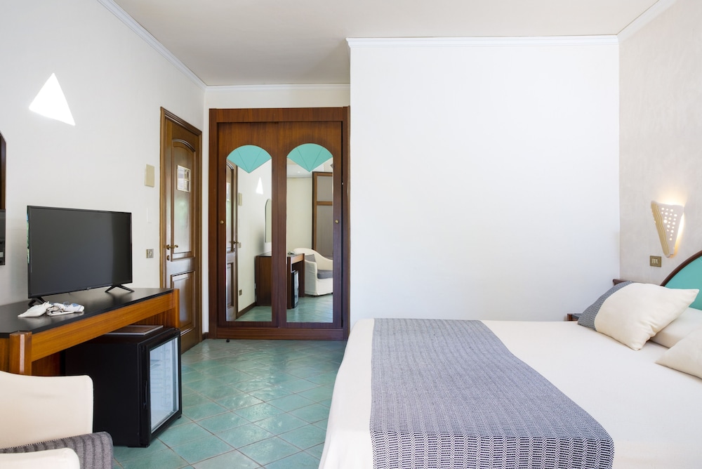 SUPERIOR, DOUBLE BED