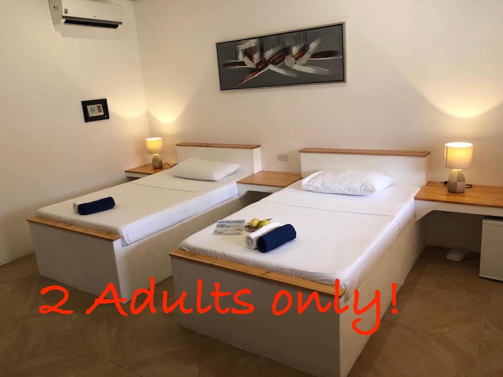 LANAI, DELUXE, TWIN BEDS, GARDEN AREA