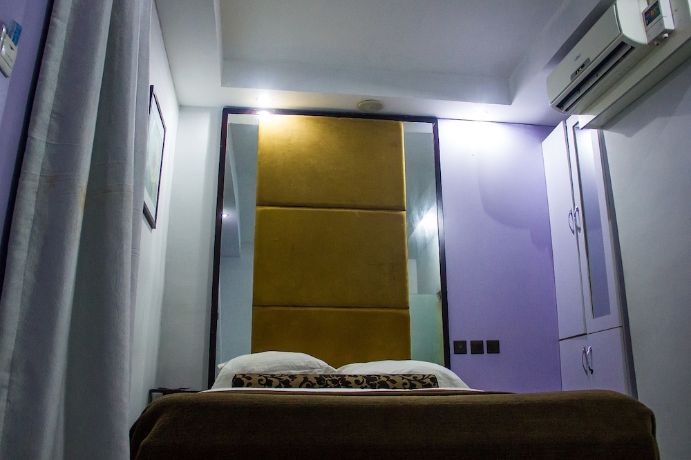 Best Western Starfire Hotel 24/75