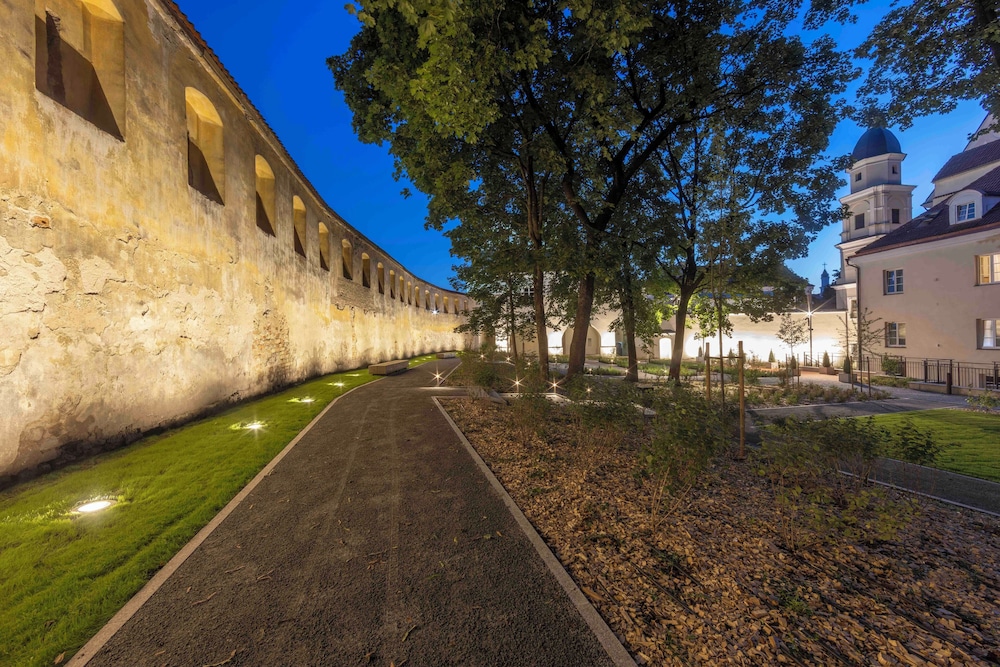 Hotel Domus Maria 39/50