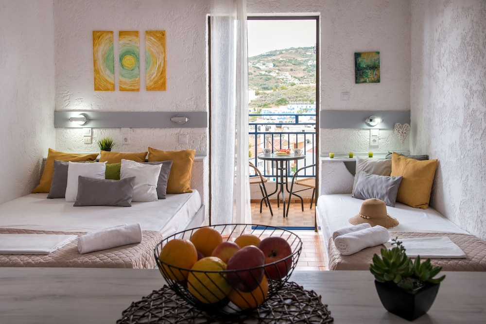 Amazona Apartments 28/50