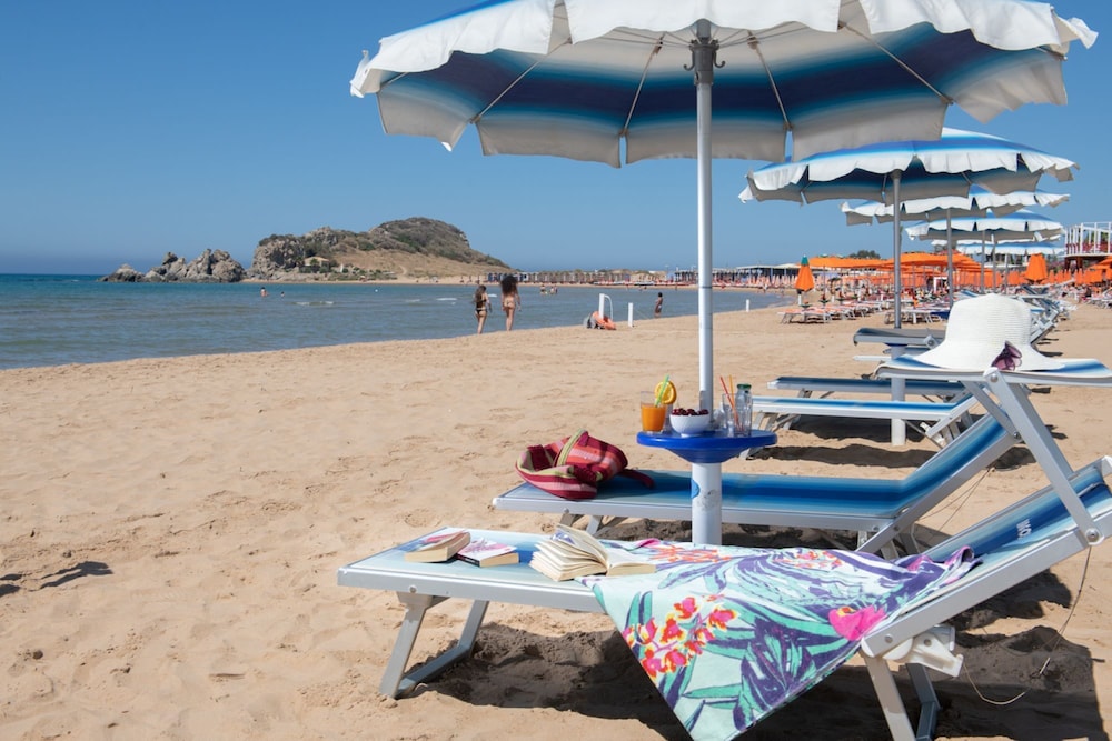 Hotel Baia d'Oro 41/55