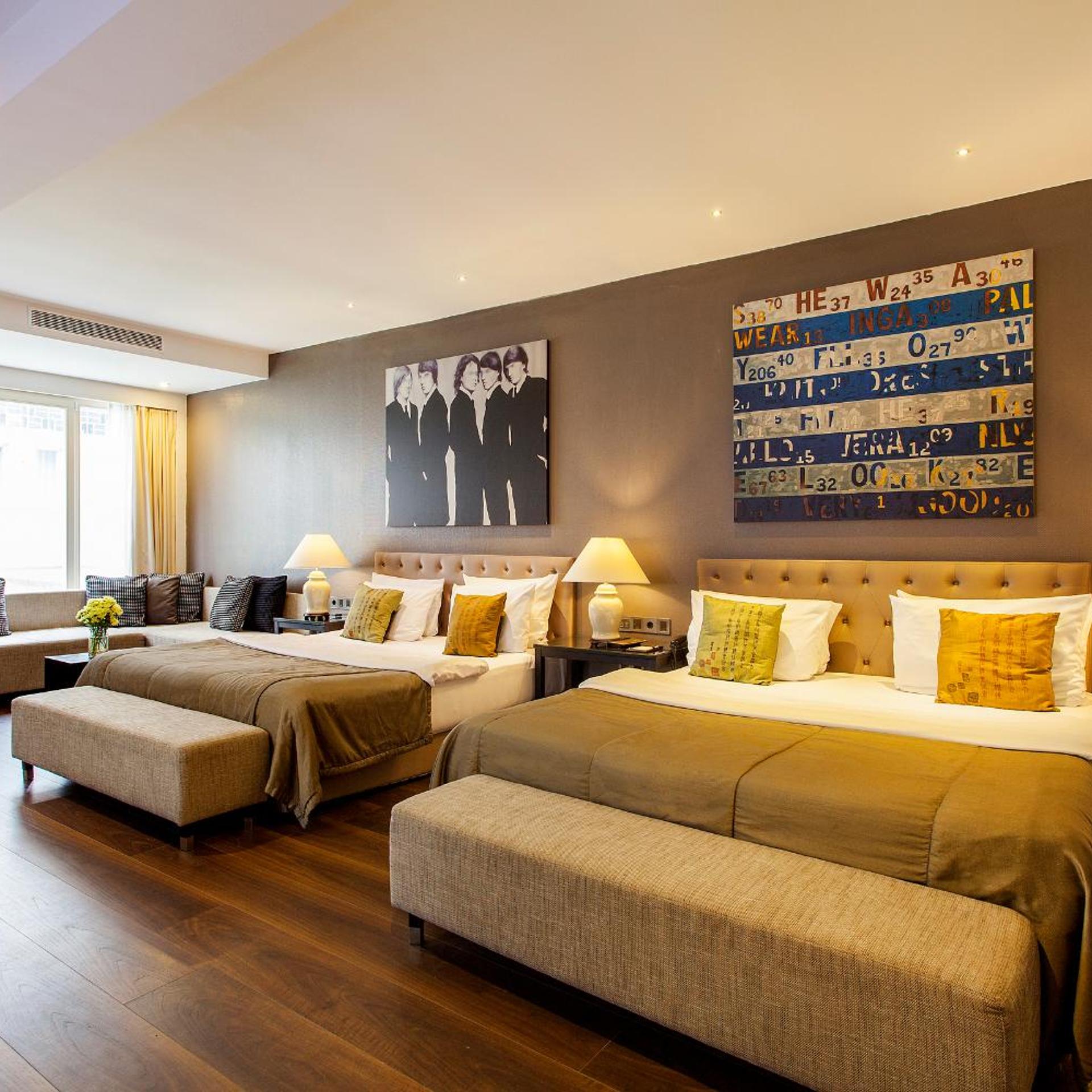 Family Suite, King Bed, Quentin Boutique Hotel 4/9