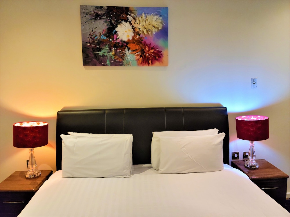 Grand Plaza Serviced Apartments 13/76