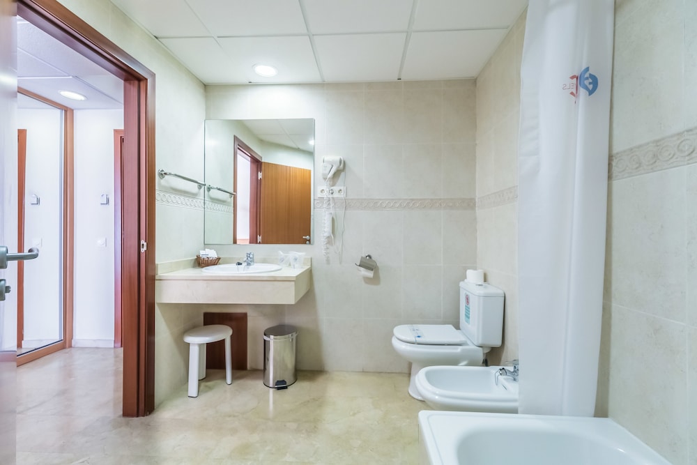AluaSun Lago Rojo - Adults Only 47/50