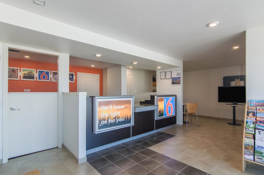 Motel6 Liberal, KS 8/41