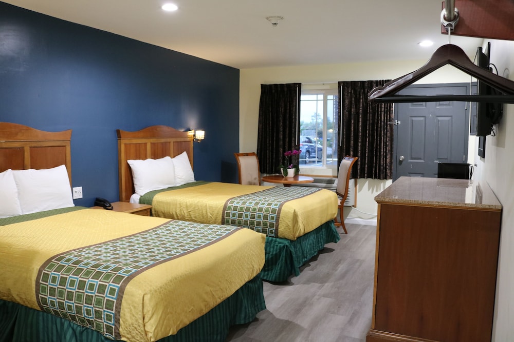 Valli Hi Motel 12/44