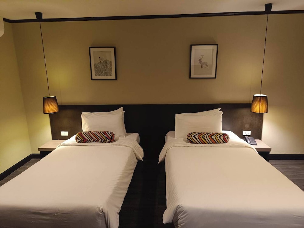 Bangkok Inter Place Hotel 20/72