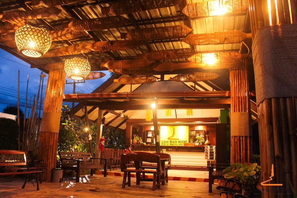 Clean Beach Resort 45/54