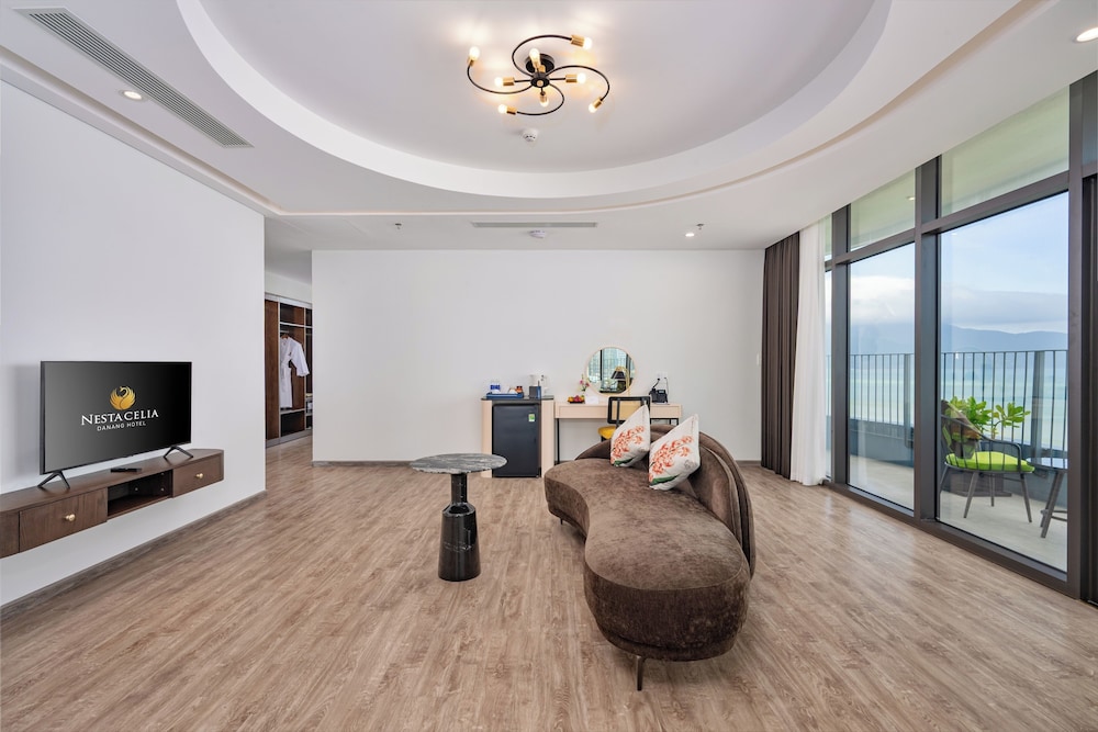 Nesta Celia Danang Hotel 27/50