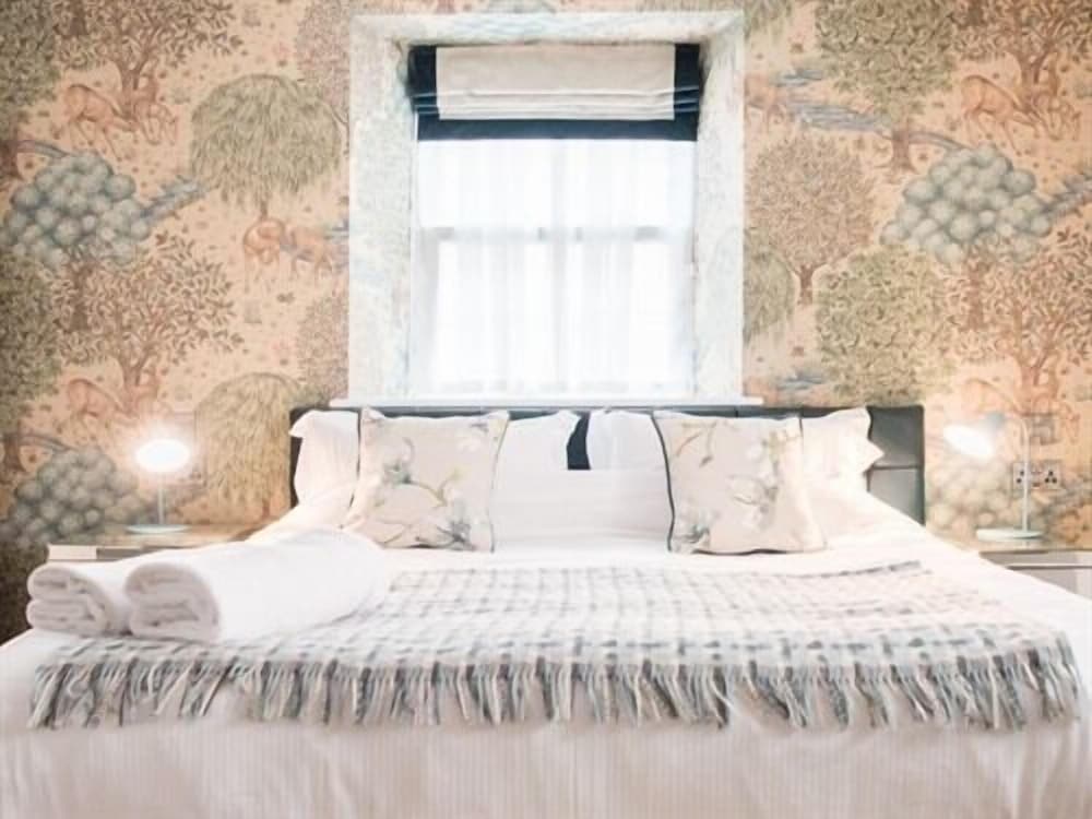 Superior, Penthouse, Suite, King Bed