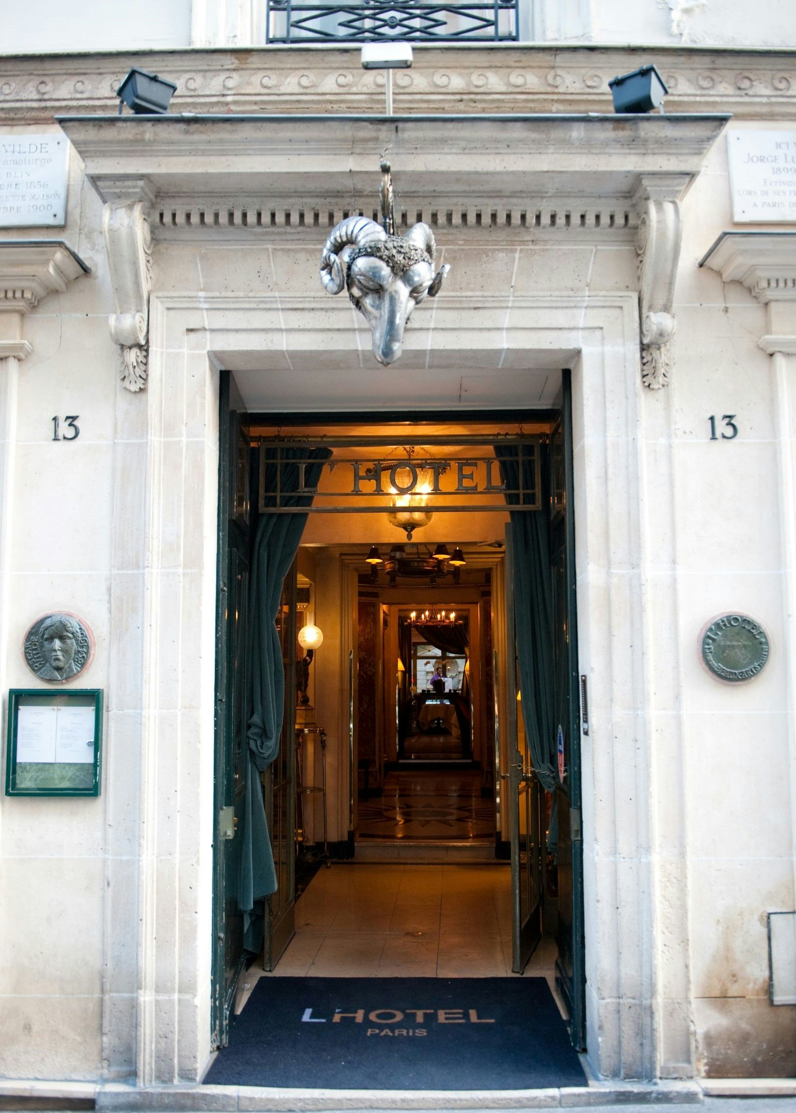 L'hotel in PARIS