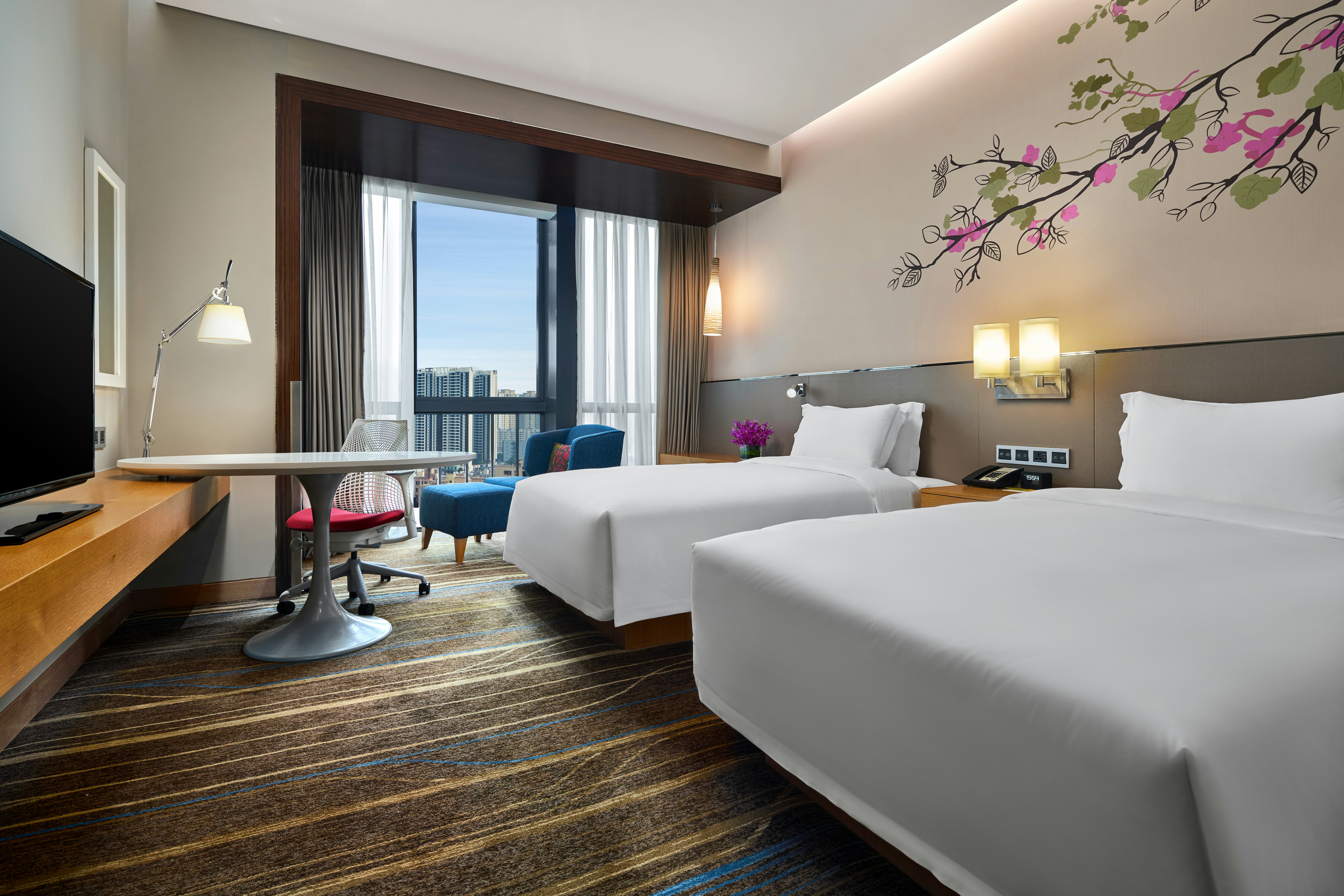 ROOM, TWIN BEDS, CITY VIEW