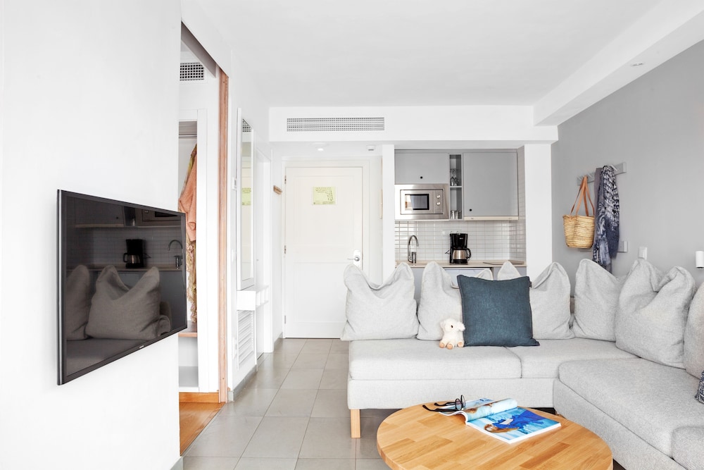 Hipotels Apartamentos Cala Bona 33/56