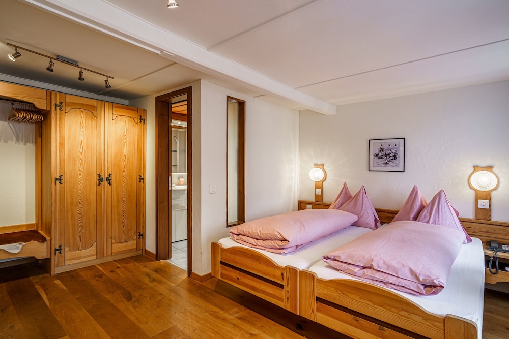 Hotel Alpenblick 10/50
