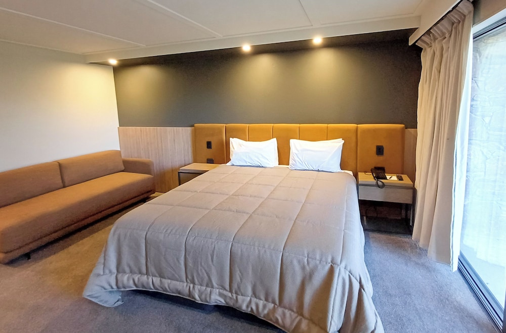 Distinction Mackenzie Country Hotel Twizel 20/57