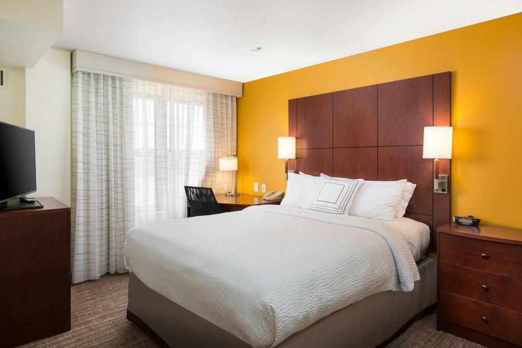 Wellness, Studio, Suite, King Bed, Sofa