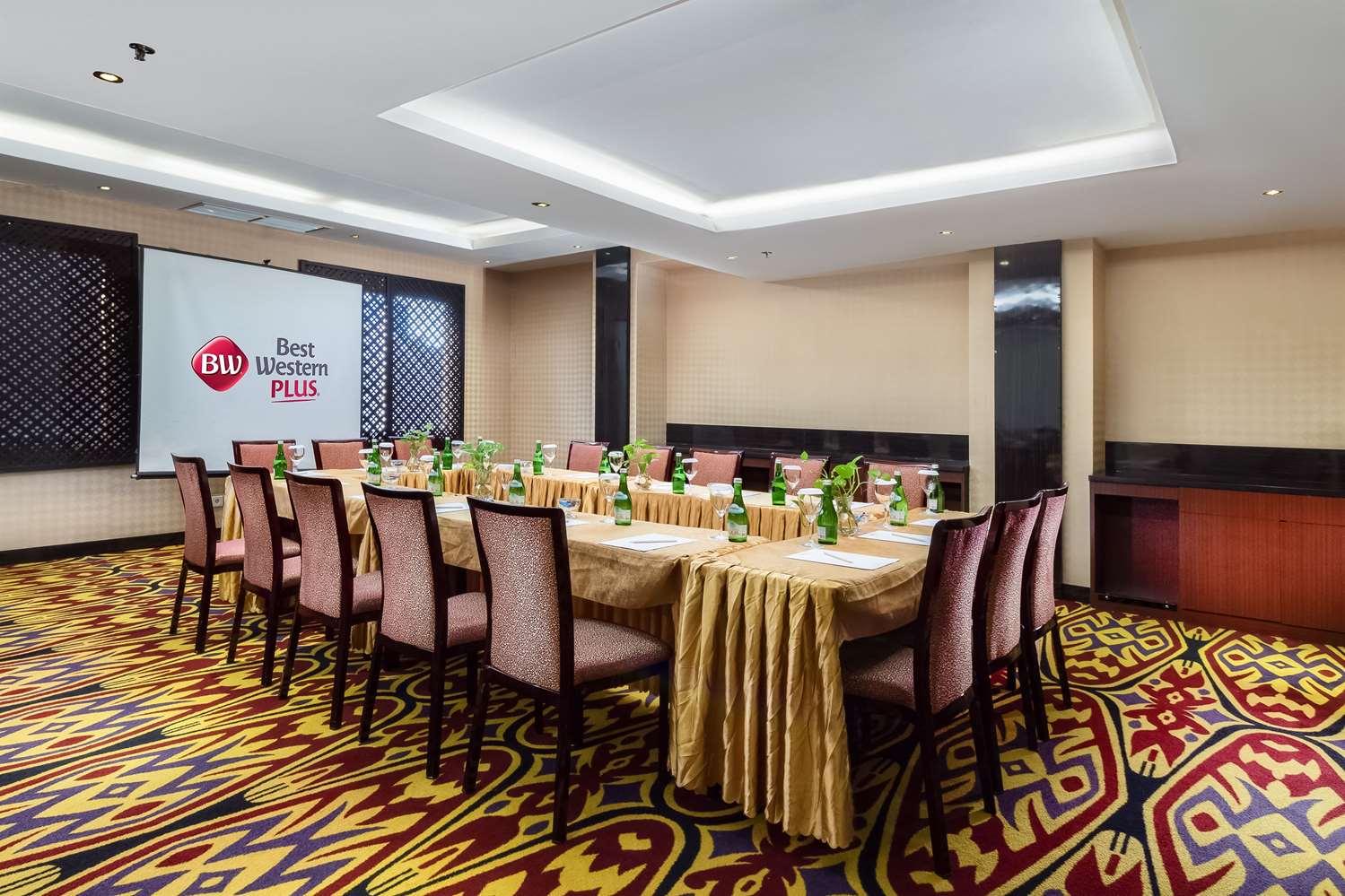 Best Western Plus Makassar Beach 39/41