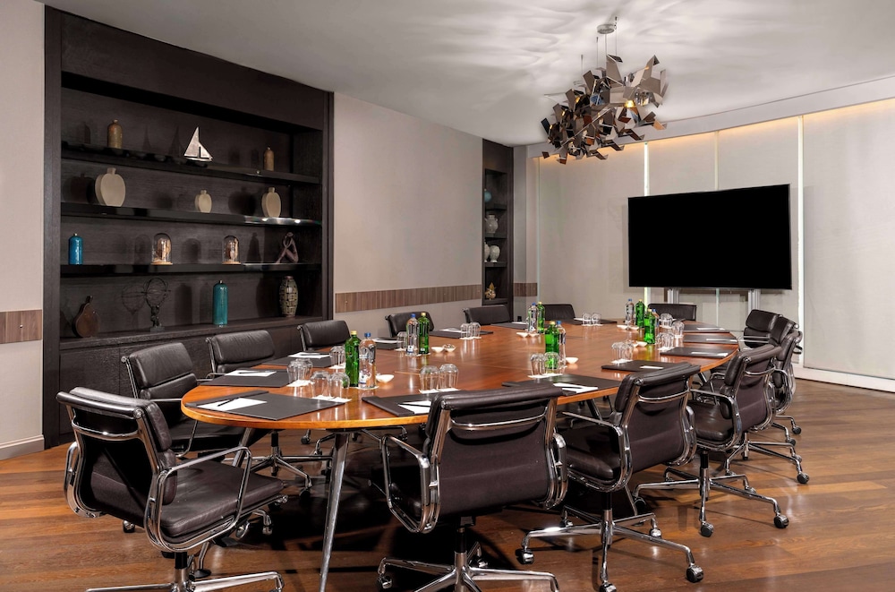 Radisson Blu Hotel Istanbul Ottomare 68/77