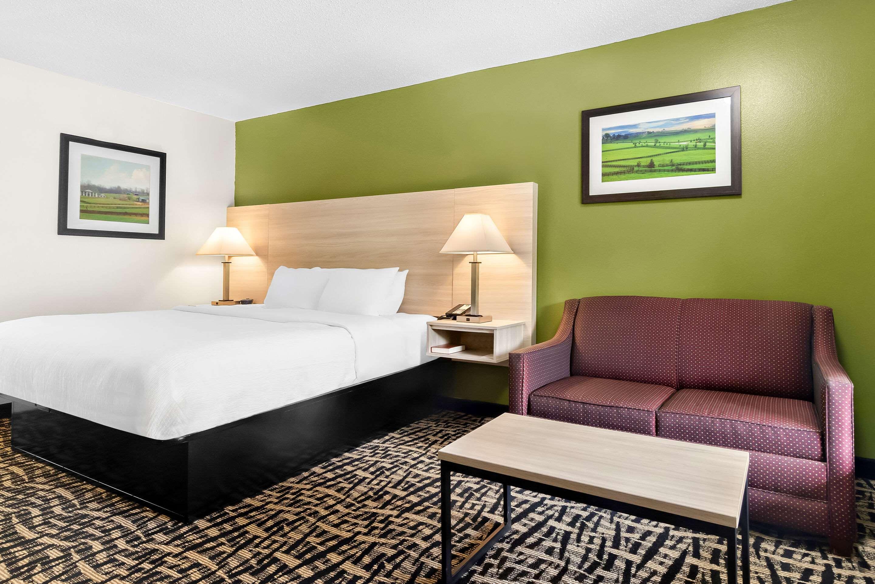 Quality Inn Russellville 10/25