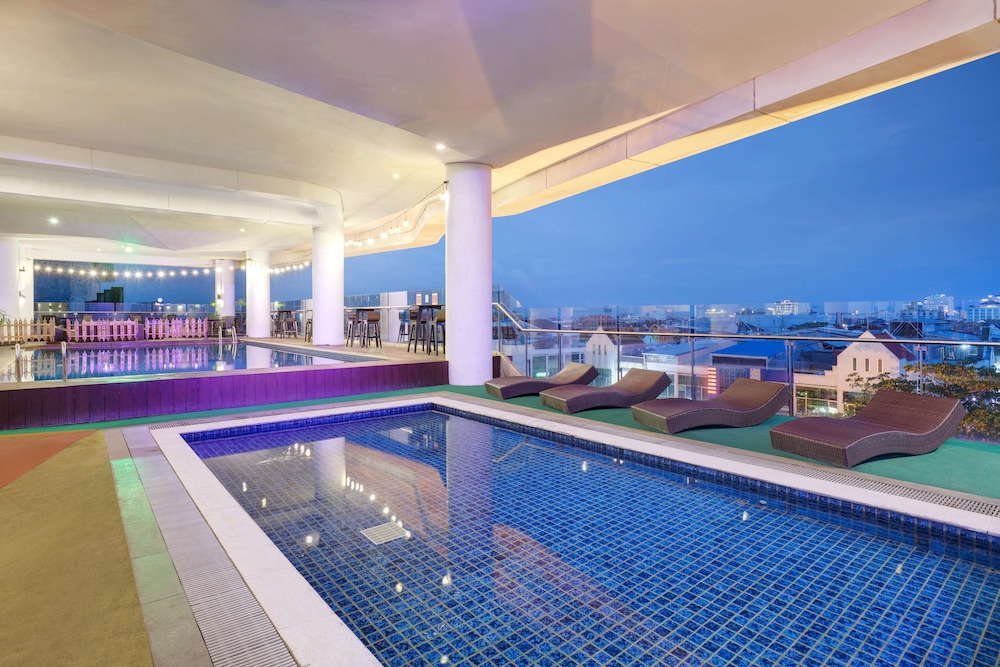 Golden Tulip Pontianak 34/64
