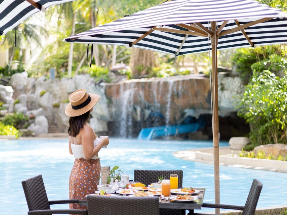 Pullman Phuket Karon Beach Resort 46/80