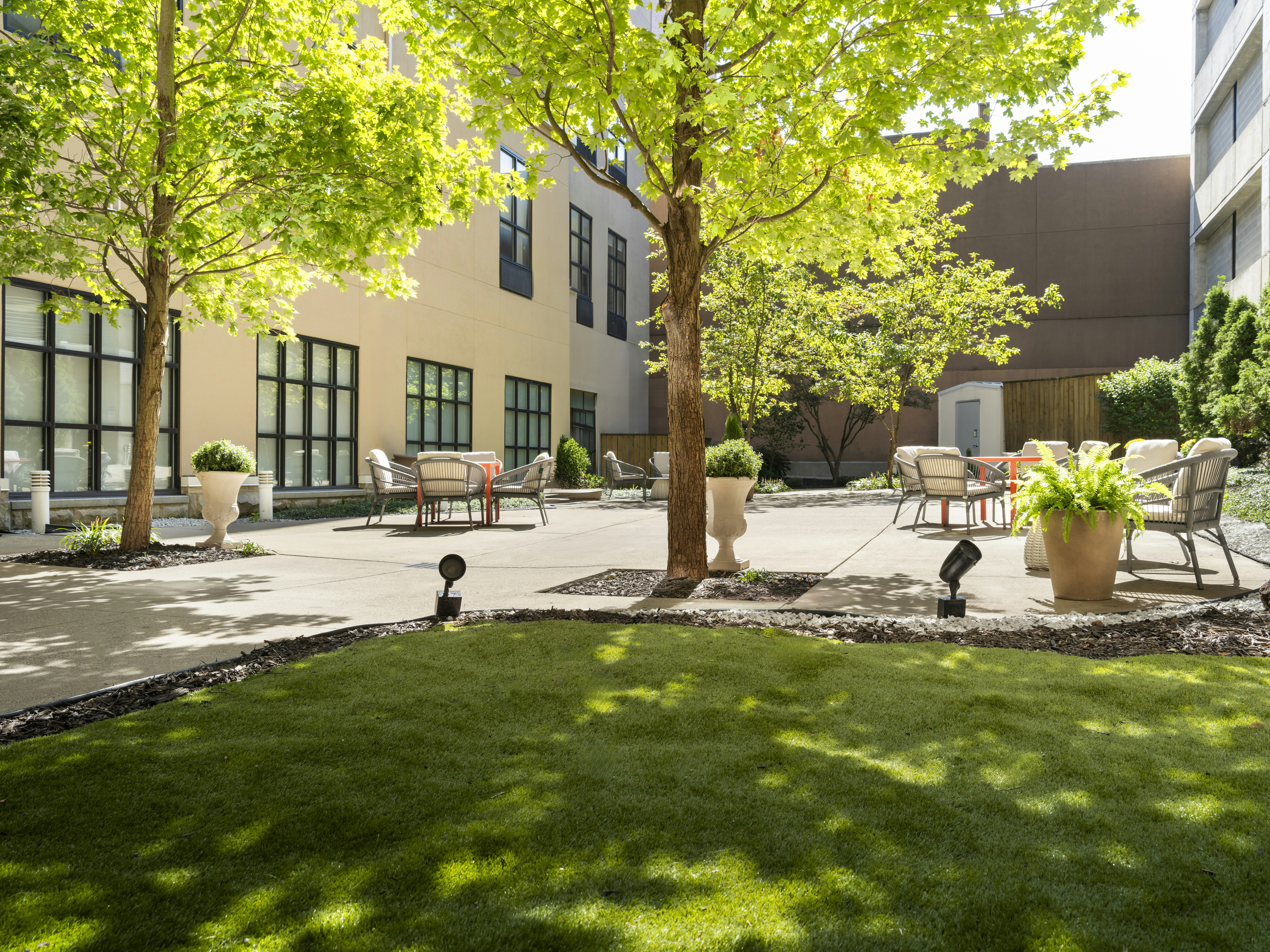 Hilton Garden Inn Bloomington, IN 77/78