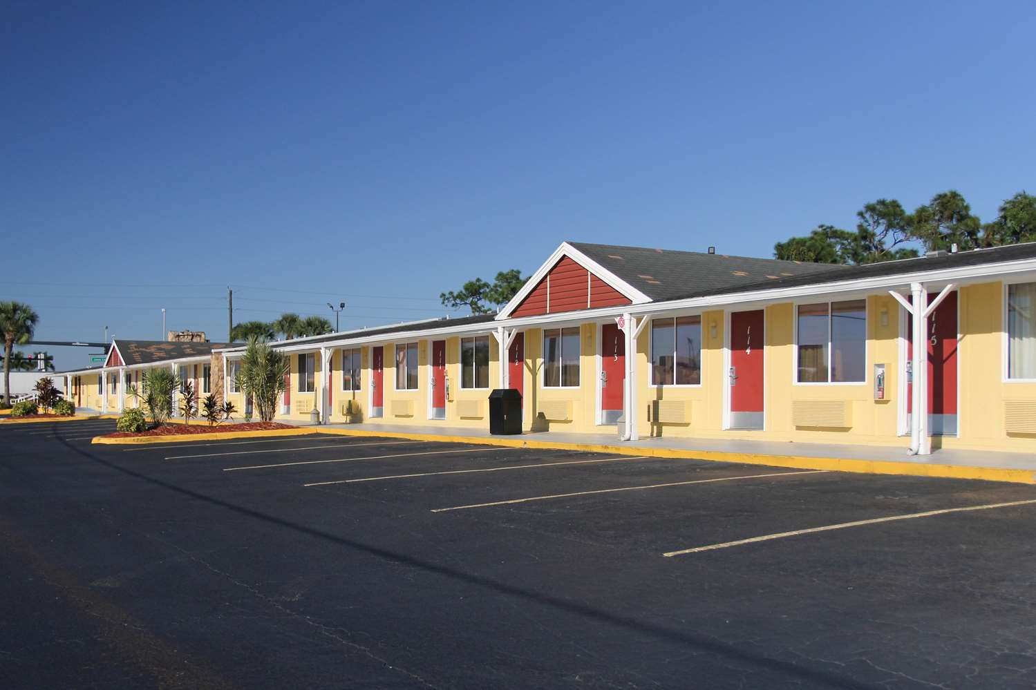 Knights Inn Punta Gorda 37/38