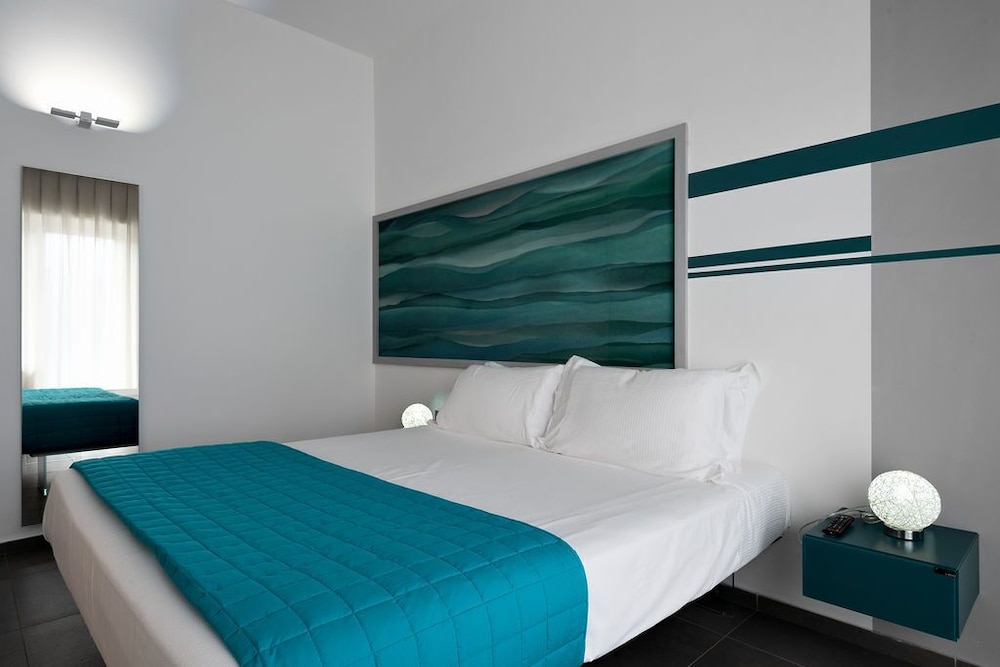 Nautilus B&B Suite Design 6/30