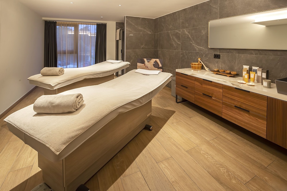 Riva Luxury Hotel 17/69