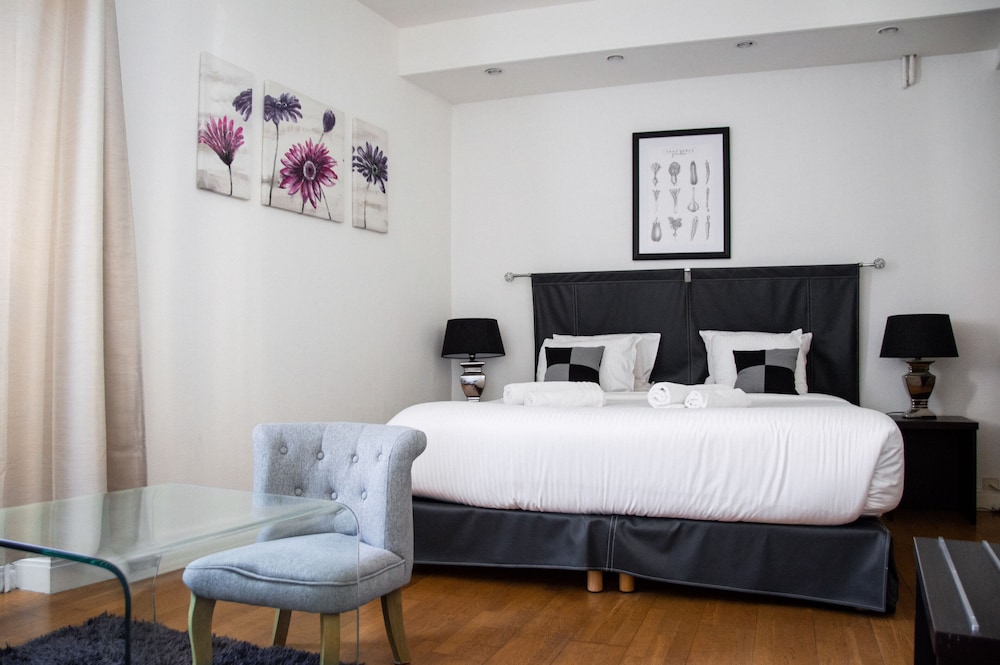 Hotel Le Tivoli Theopolis 14/47