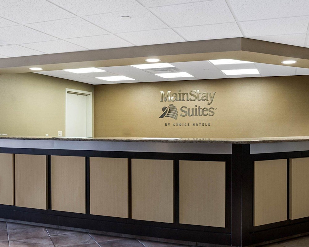 MainStay Suites Bismarck 3/25