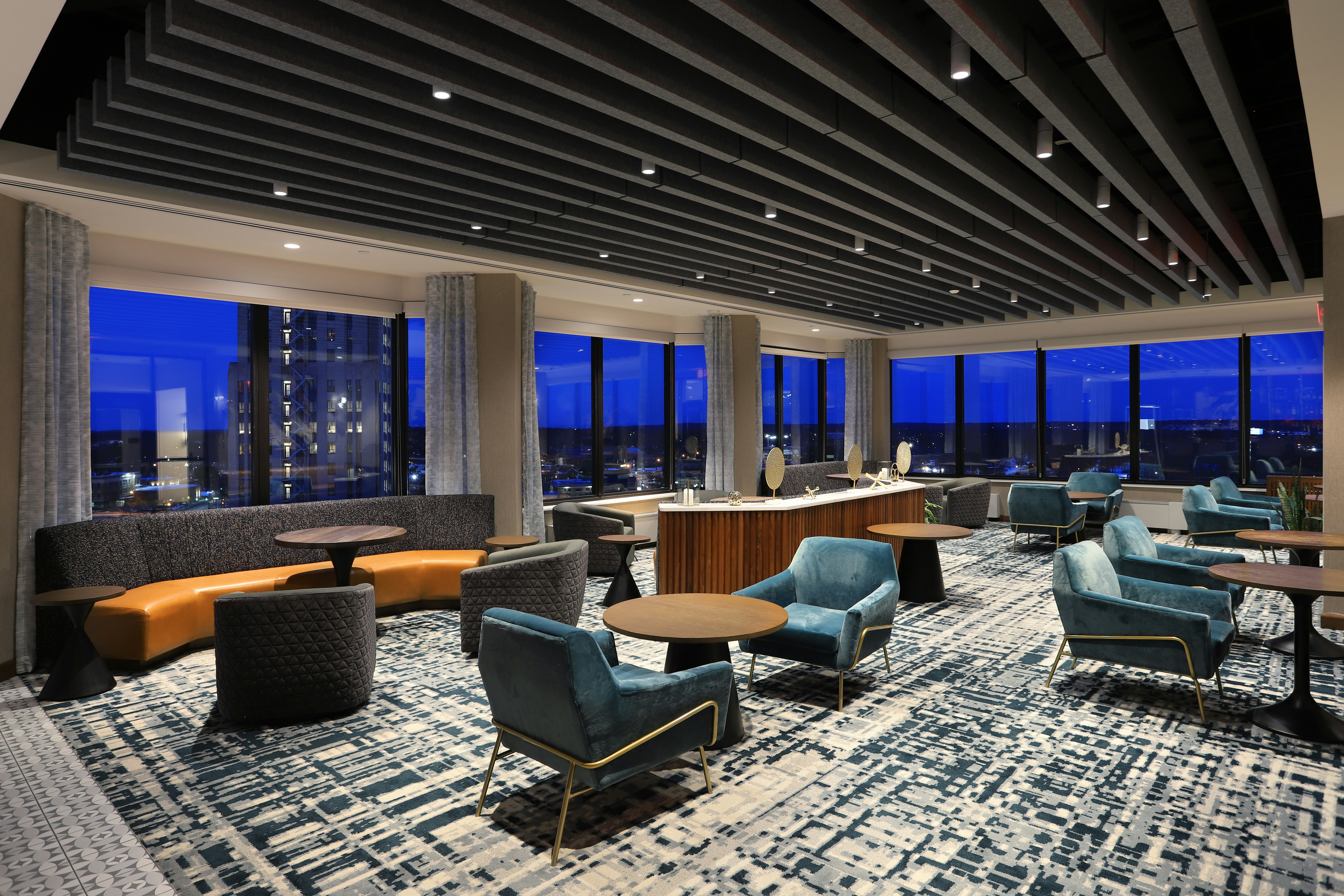 DoubleTree by Hilton Battle Creek 24/44