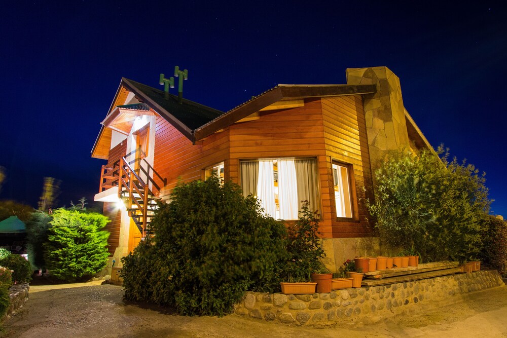 Linda Vista Apart Hotel 8/41