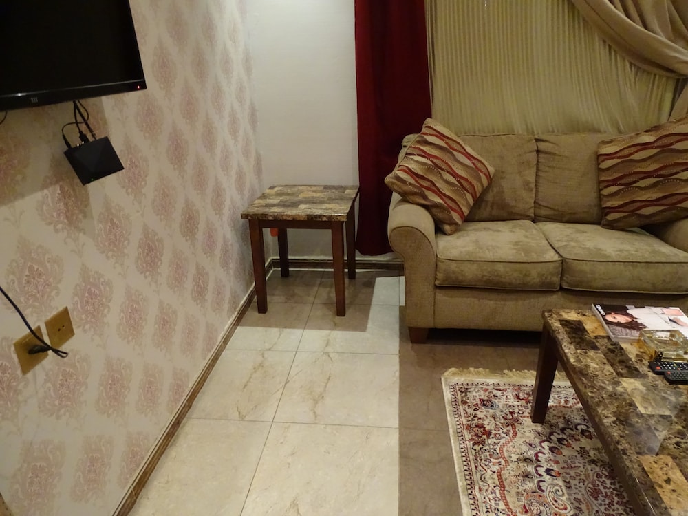 كومفورت إن أليرموك(Comfort Inn Al Yarmouk) 34/49