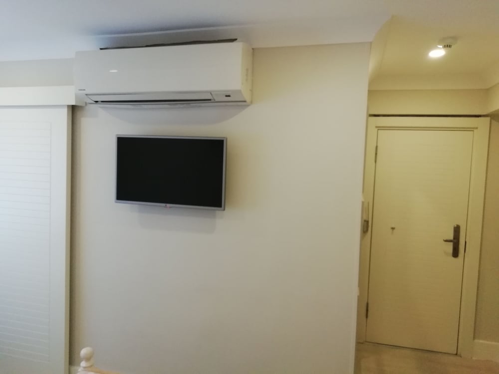 Just Inn Hotel 47/55