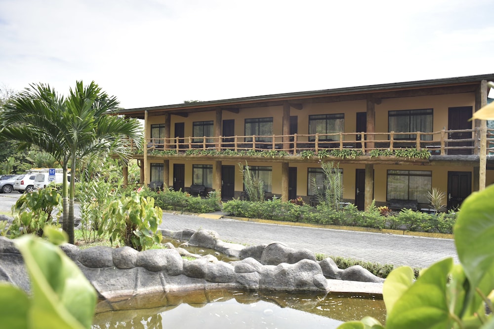 Los Lagos 5/50