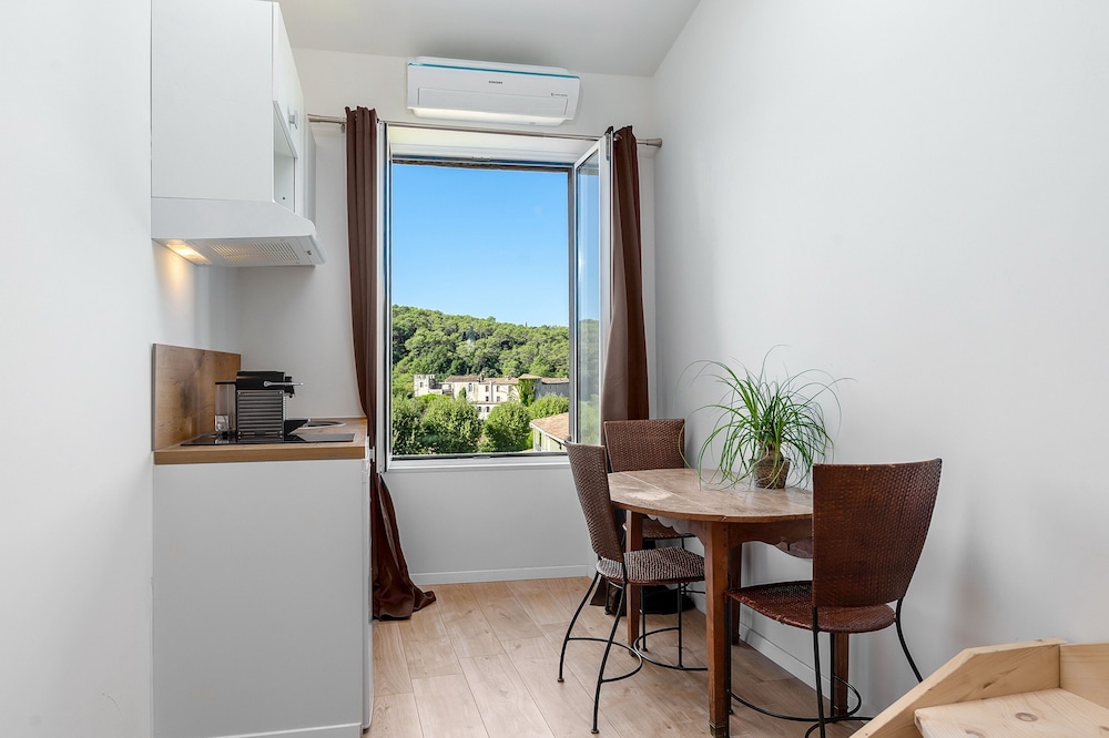Maison Carles Bnb 36/55