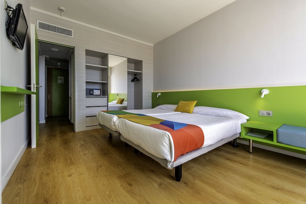 Paradise Park Fun Lifestyle Hotel 16/72